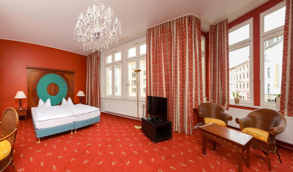 Hotel Altstadthotel Am Theater 3*